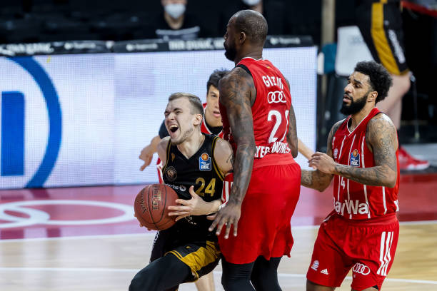 哈兰德和奥 哈兰德和奥